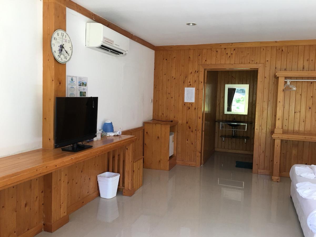 Z-Touch Lipe Island Resort Exterior photo